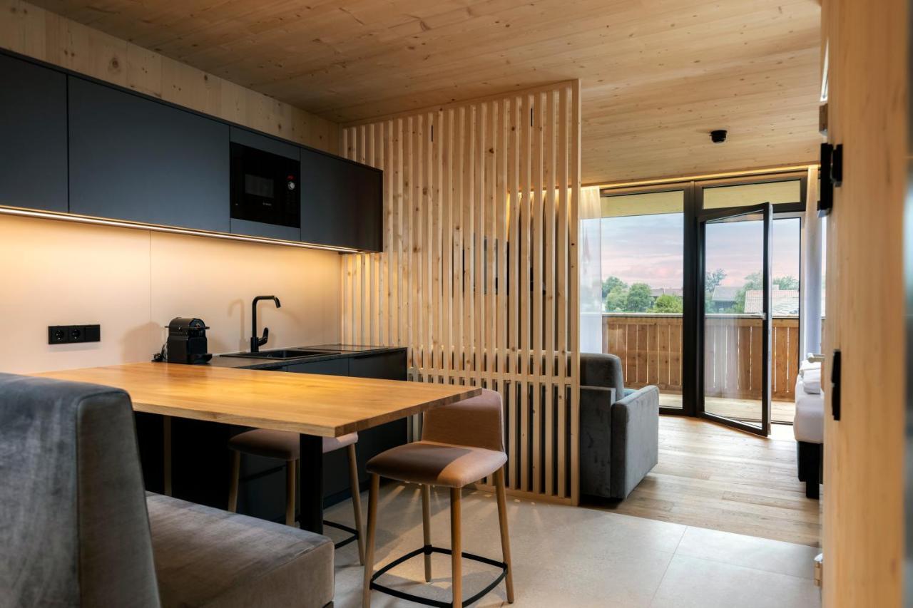 One-Bedroom Apartment with Sauna