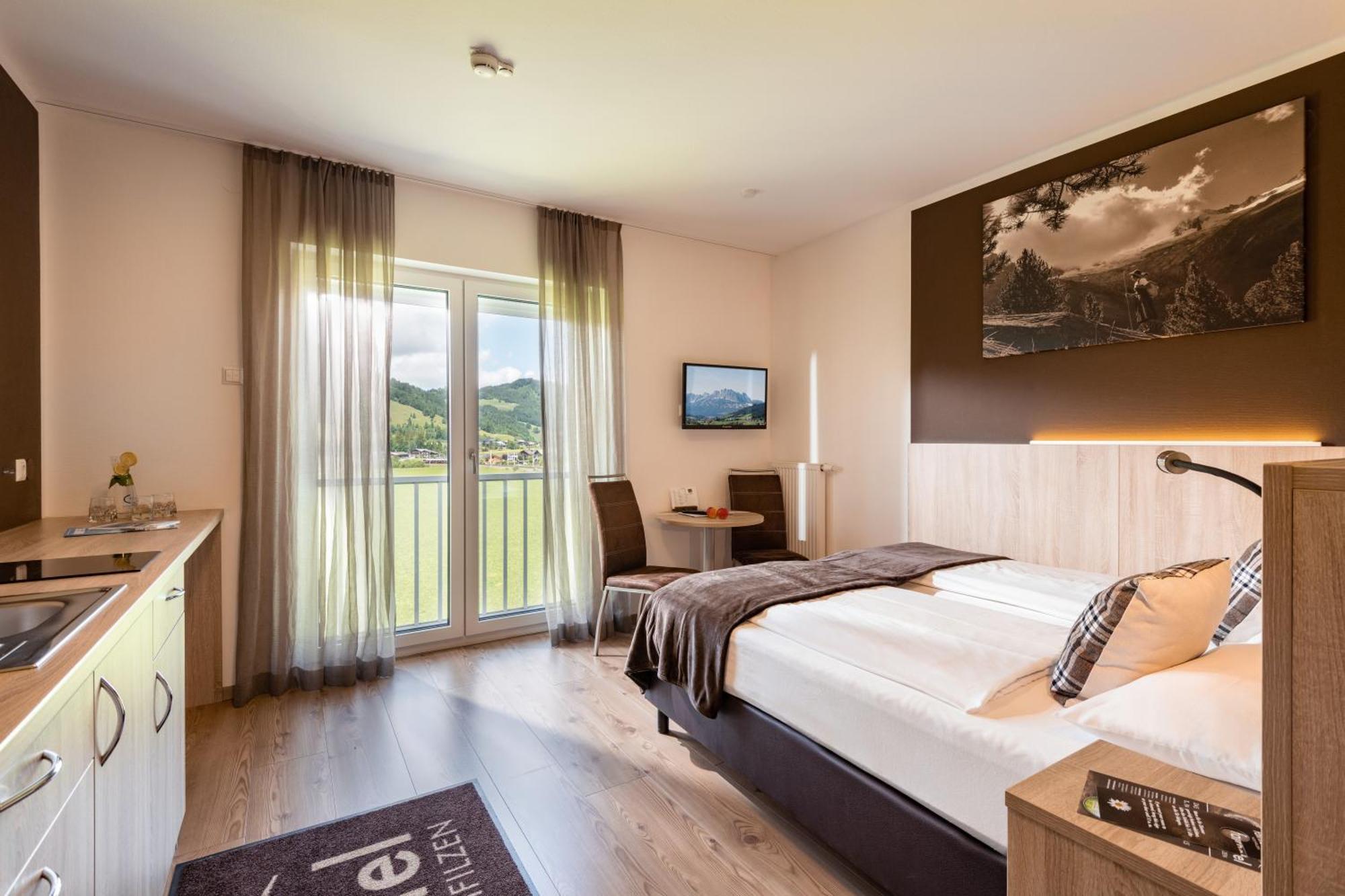 Comfort Double or Twin Room with Kitchen