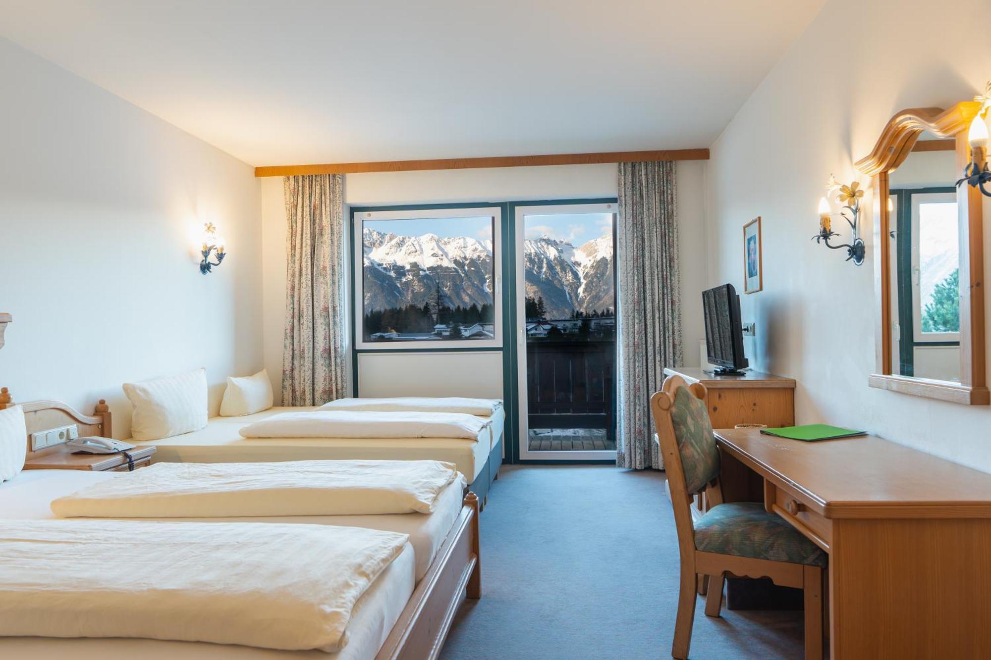 Quadruple Room Mountain View,1771762303:JPEG