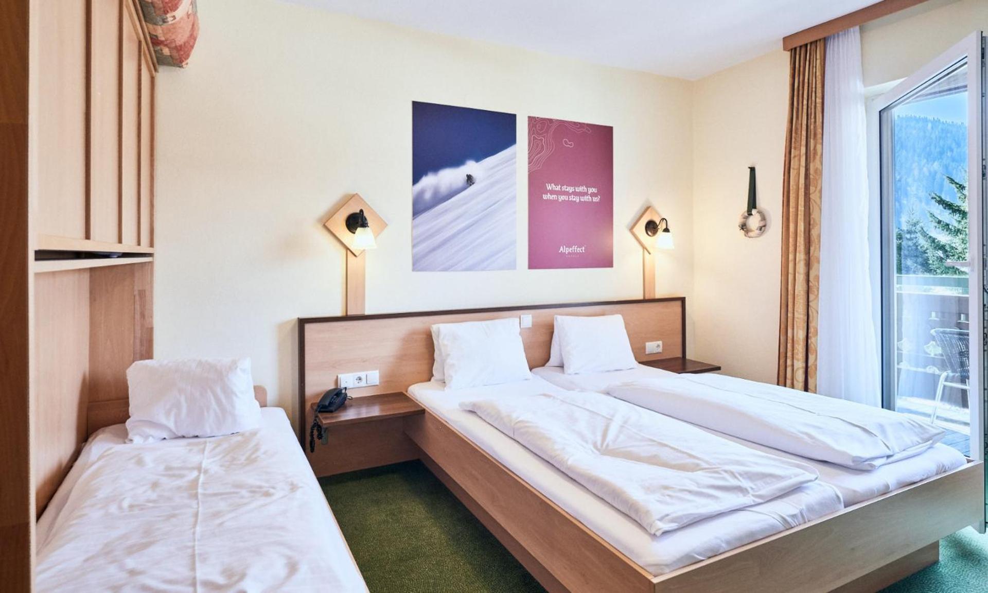 Double Room with two Extra Beds