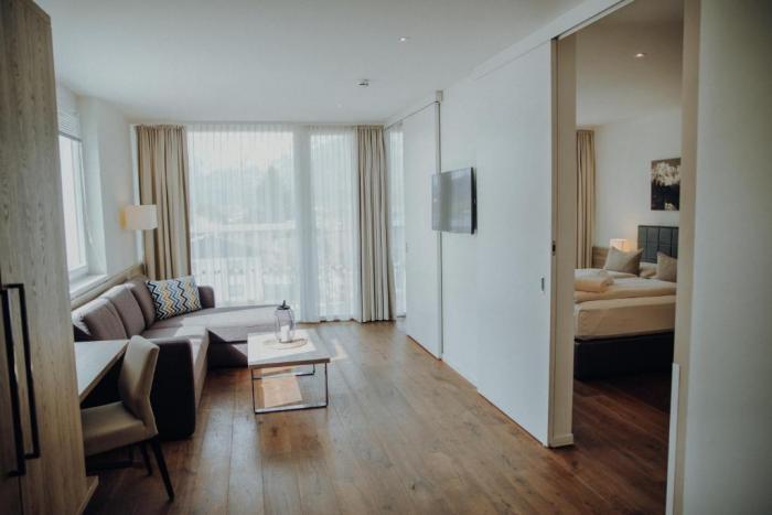 Executive Junior Suite (2-3 Adults)