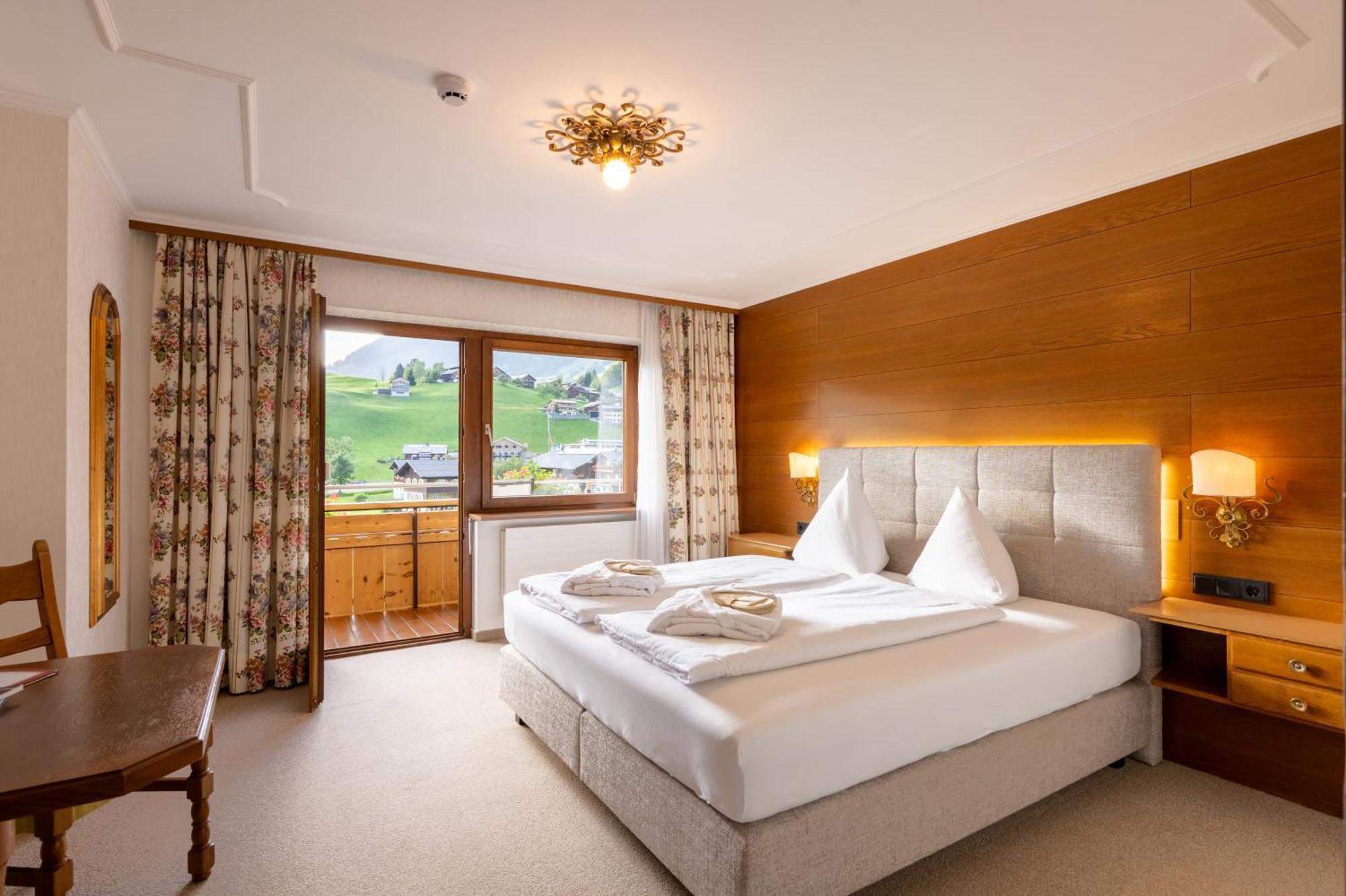Double Room with Balcony