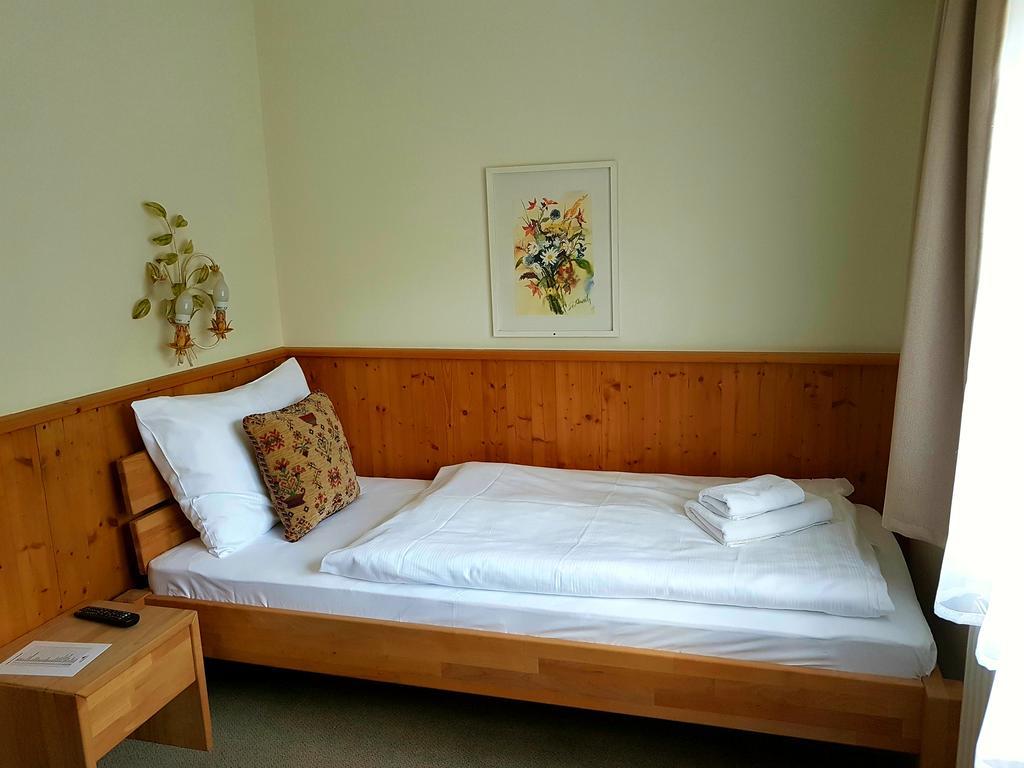 Comfort Single Room