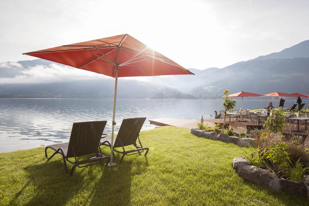 Deluxe Double Room with Lake Access