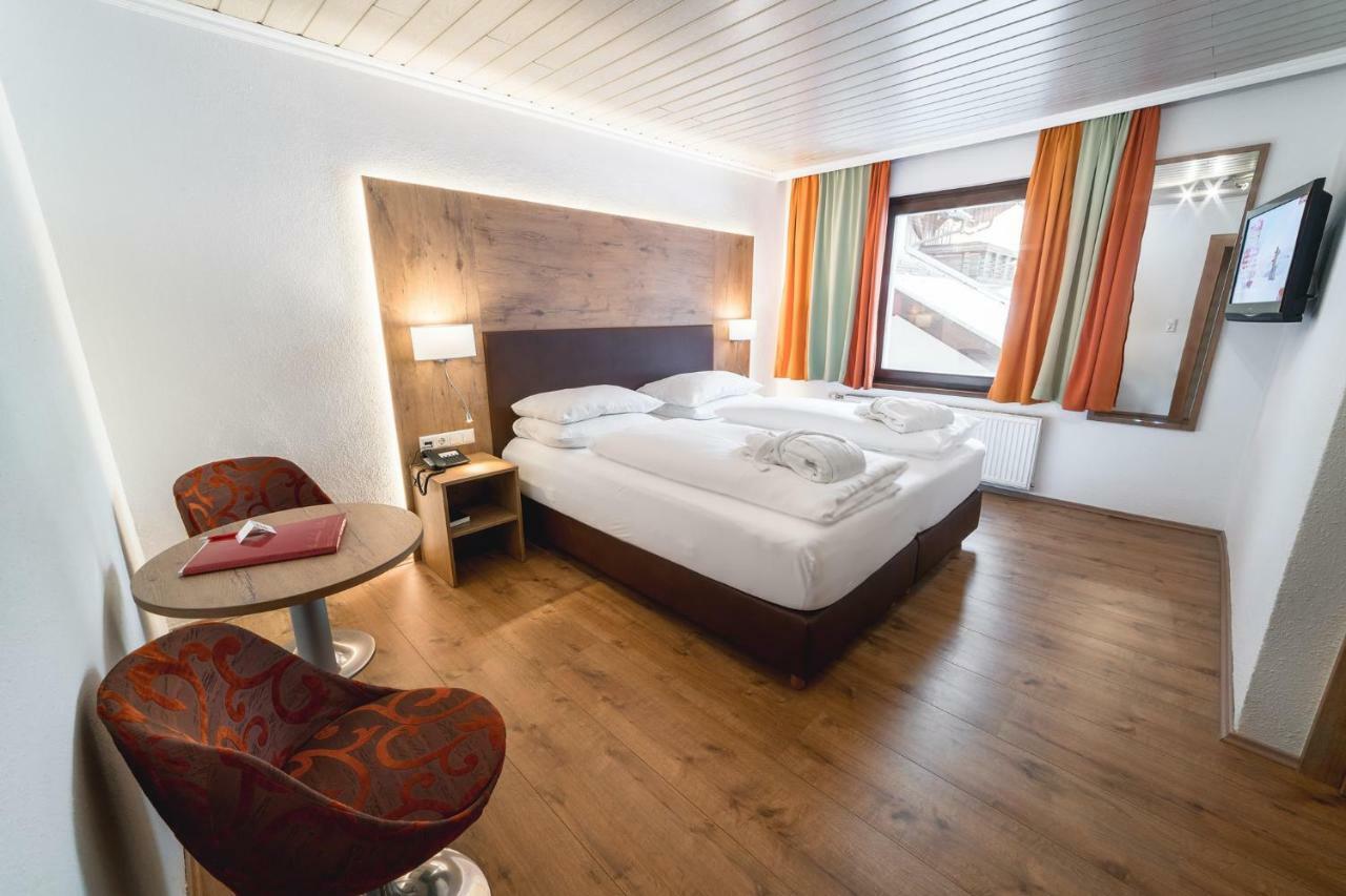 Classic Double Room without Balcony