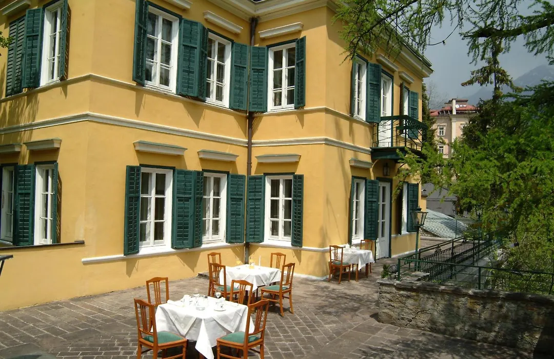 Villa Solitude-1