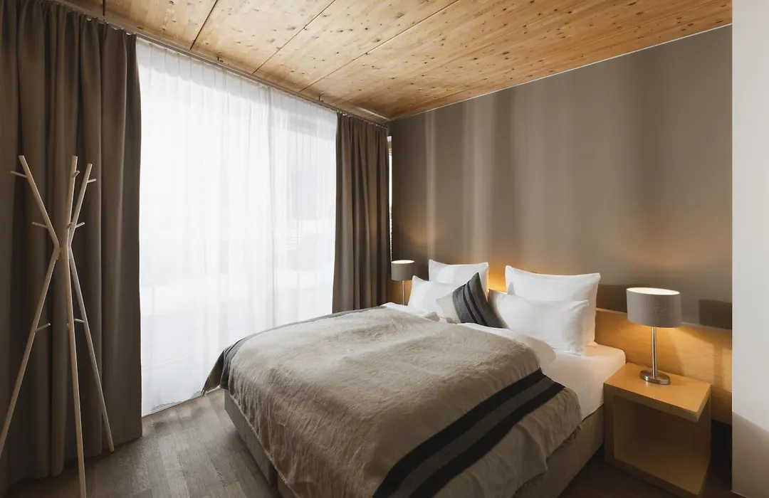 Skihotel Galzig B&B-1