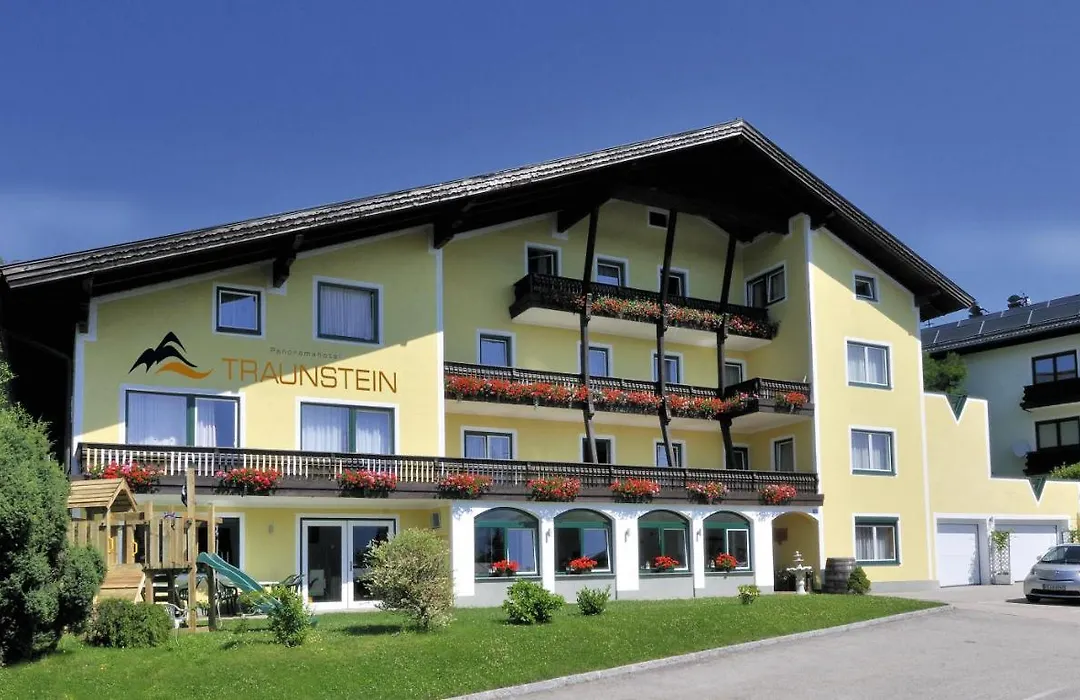 Panorama Hotel Traunstein-1