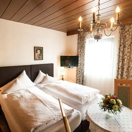 Hotel Helga-3