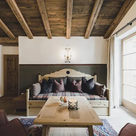 Himmlhof Small Luxury Boutique Hotel-2