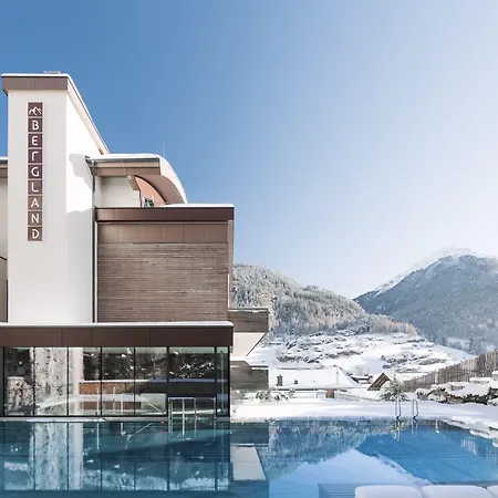 Bergland Design- Und Wellnesshotel-2