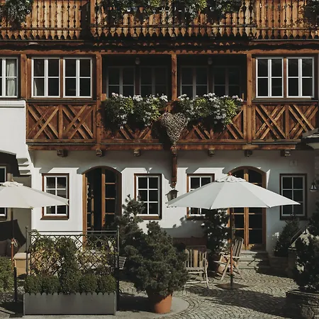 Himmlhof Small Luxury Boutique Hotel-3