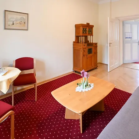 Gaestehaus Im Priesterseminar Salzburg-2