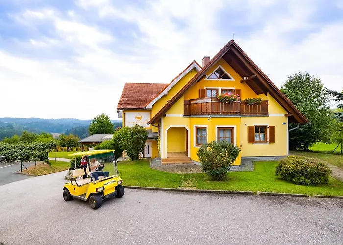 Golf & Thermenland Sonnenpension Fruehstueckshotel Burgauberg Stegersbach, Austria