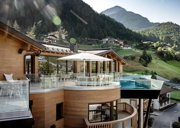Das Central - Alpine . Luxury . Life