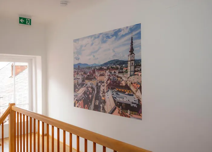 Cityhotel Am Domplatz Self-Checkin Klagenfurt am Woerthersee, Austria