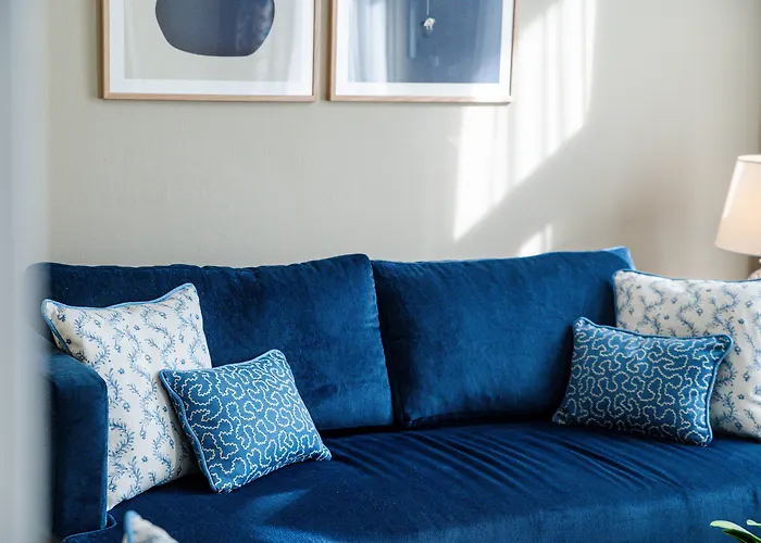 Newly Renovated Boutique Hotel Vier Jahreszeiten In The Heart Of Salzburg, Austria
