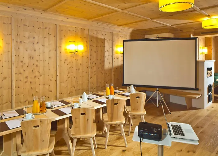 Hotel Maximilian - Stadthaus Penz Innsbruck, Austria