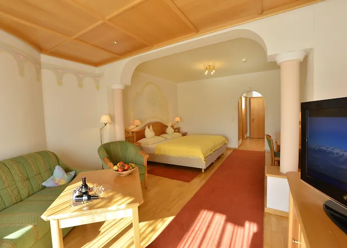 Hotel Residenz Hochland Seefeld in Tirol, Austria