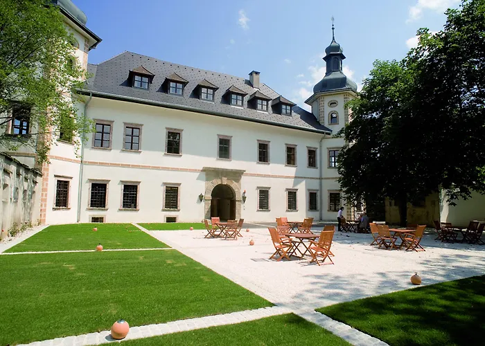 Jufa Schloss Roethelstein