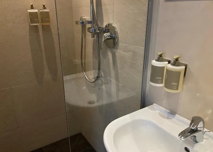 Piltriquitron Lodging