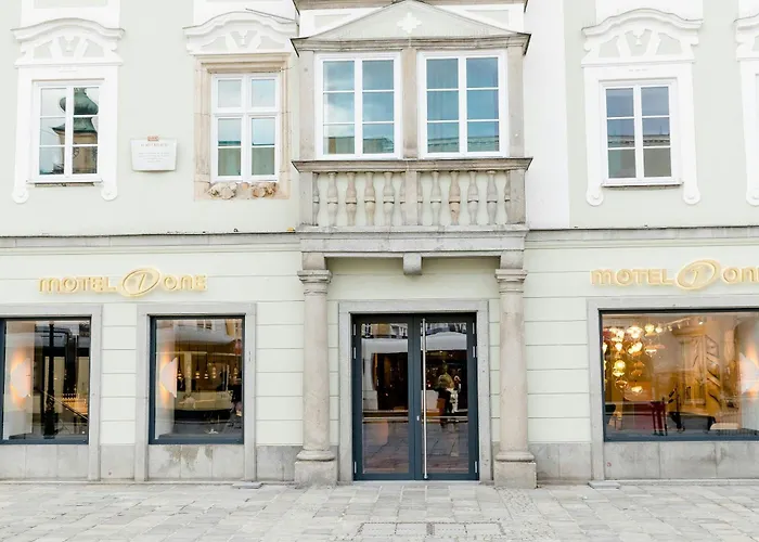 Motel One Linz-Hauptplatz