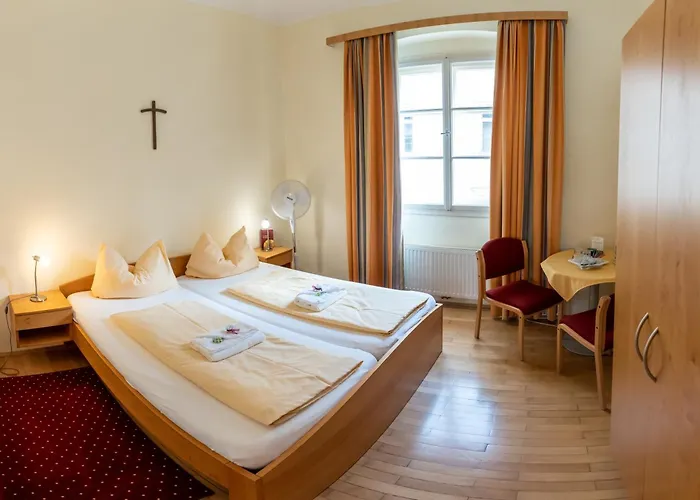 Gaestehaus Im Priesterseminar Salzburg