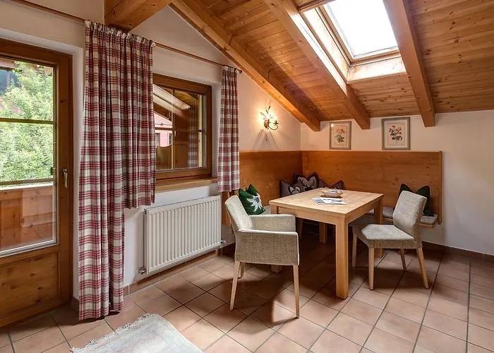 Haus Schoenblick - Wunderbare Zentrumslage Alpbach, Austria